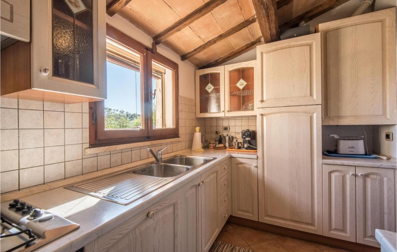 Gorgeous Home In Montalcino With Kitchen Exteriör bild
