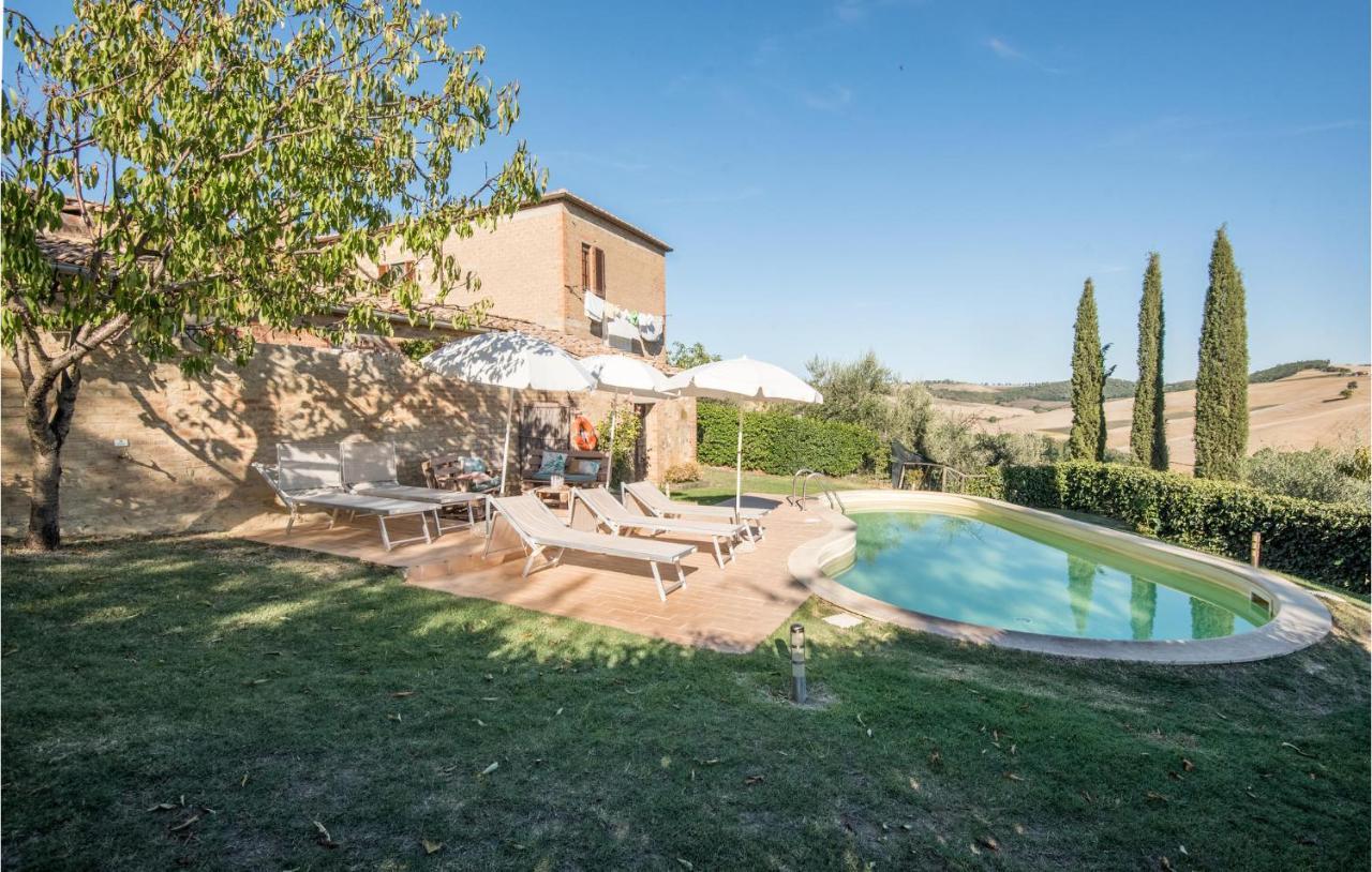 Gorgeous Home In Montalcino With Kitchen Exteriör bild