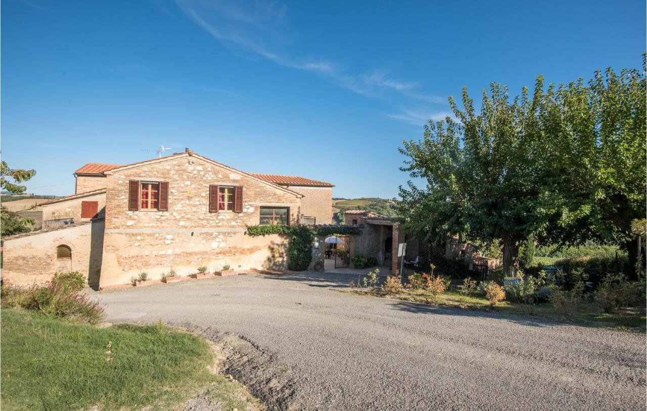 Gorgeous Home In Montalcino With Kitchen Exteriör bild