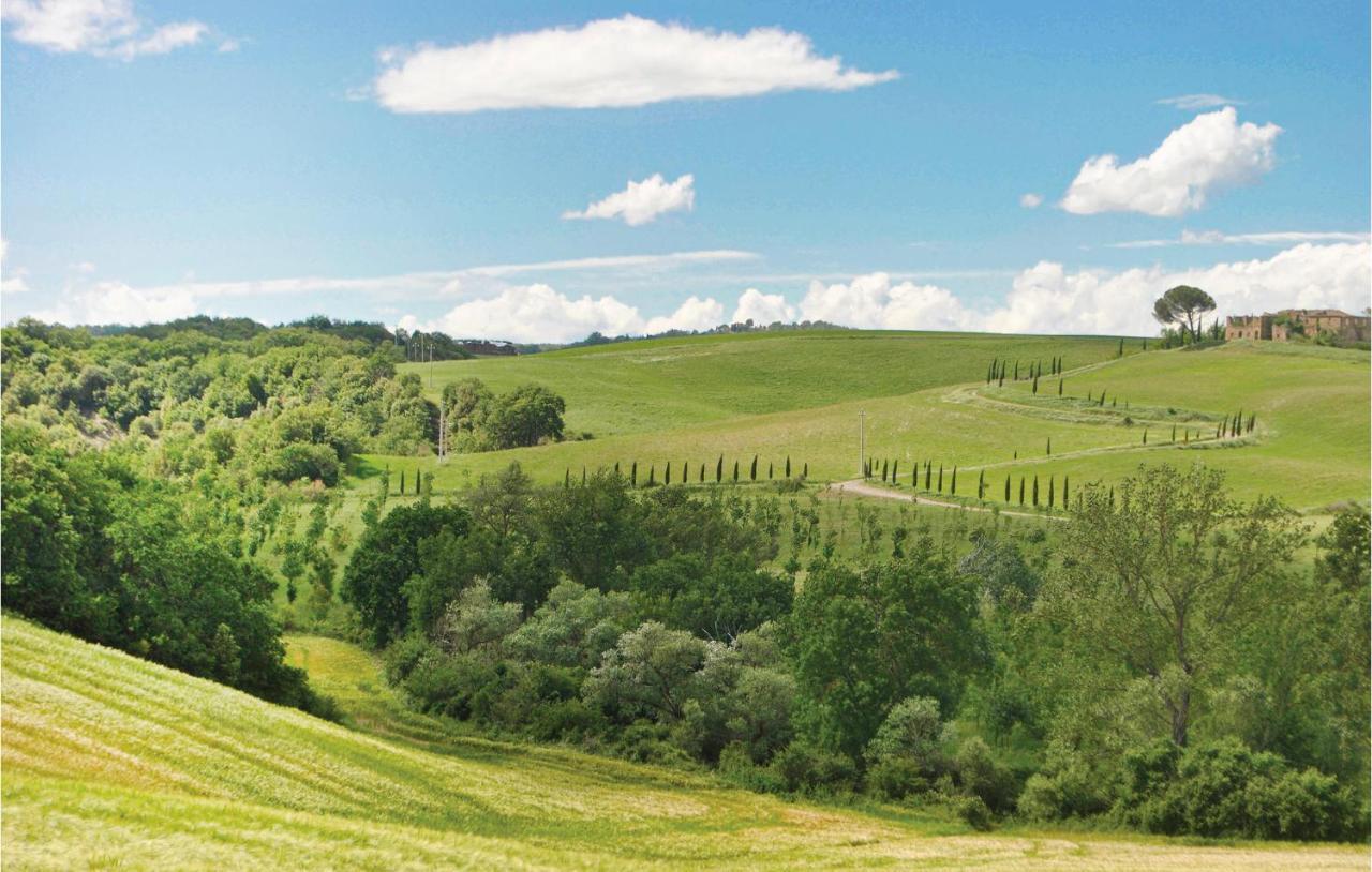 Gorgeous Home In Montalcino With Kitchen Exteriör bild